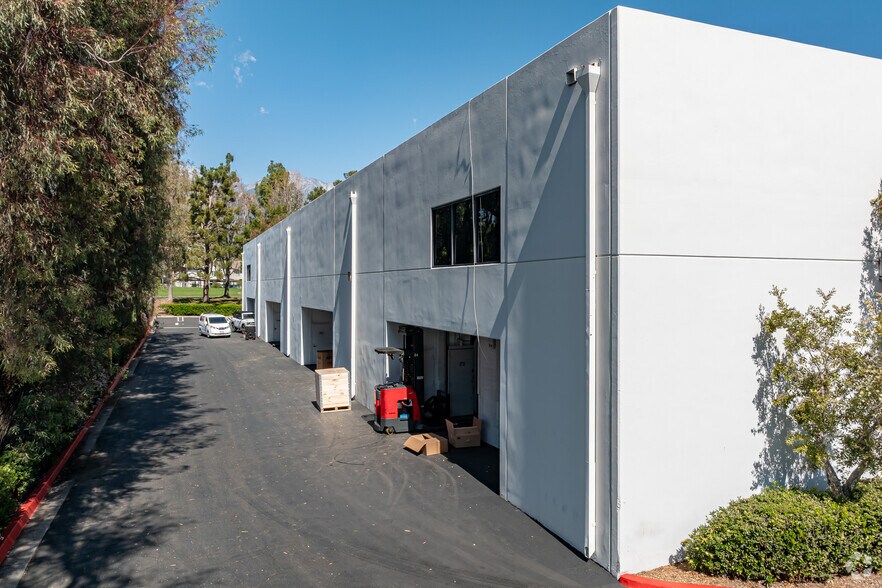More Photos Of 9007 Arrow Rt, Rancho Cucamonga Flex For Sale