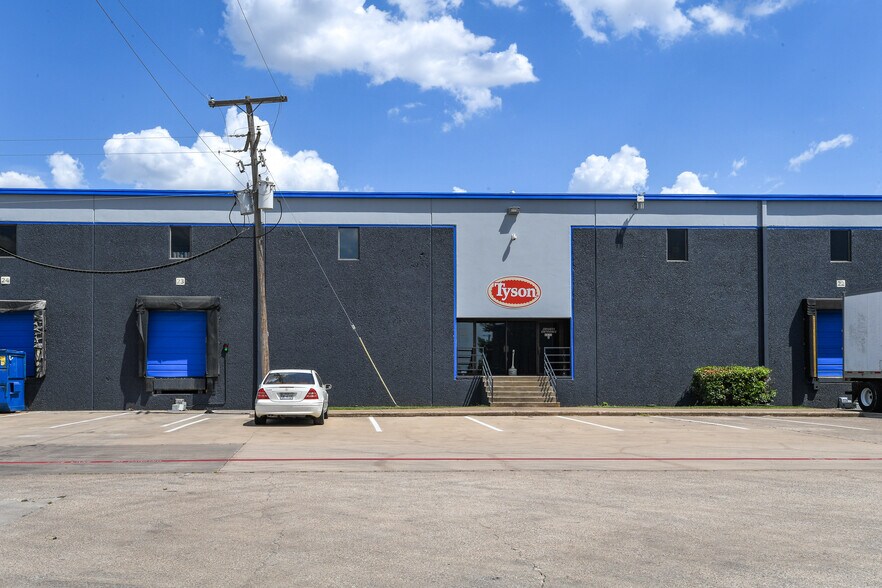 More Photos Of 6420-6428 Wuliger Way, North Richland Hills Unknown For Lease