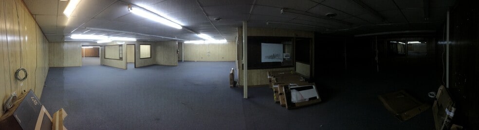 More Photos Of 216 W Chicago St, Jonesville Office For Sale