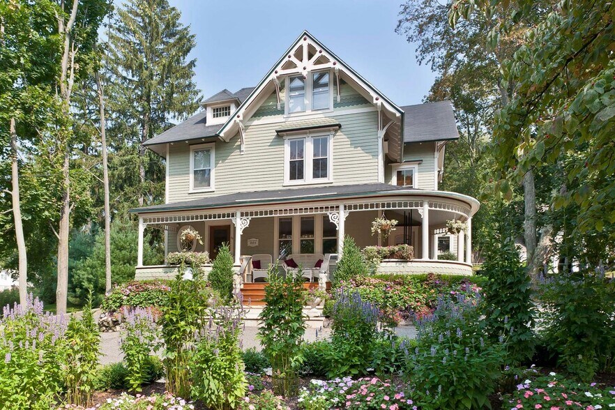 More Photos Of 25 Imperial Ave, Westport Office For Lease