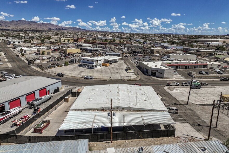 More Photos Of 1851 Commander Dr, Lake Havasu City Freestanding For Lease