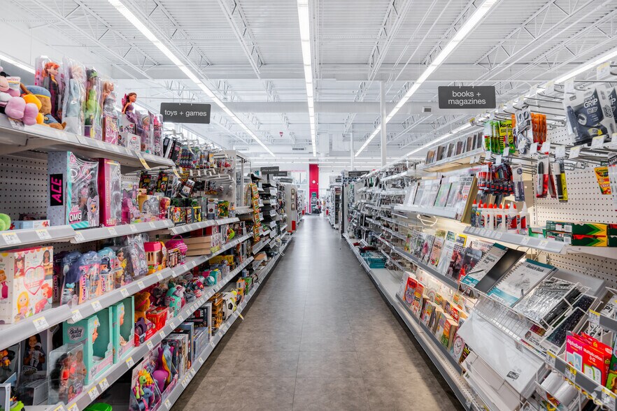 More Photos Of 1515 N Alexander Dr, Baytown Drugstore For Sale