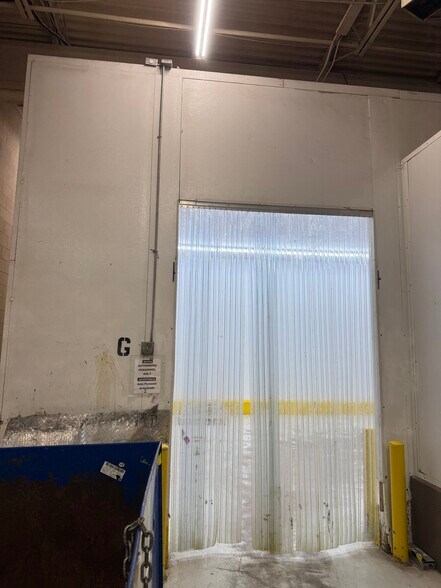 More Photos Of 8716 SE 15th St, Oklahoma City Distribution For Sale