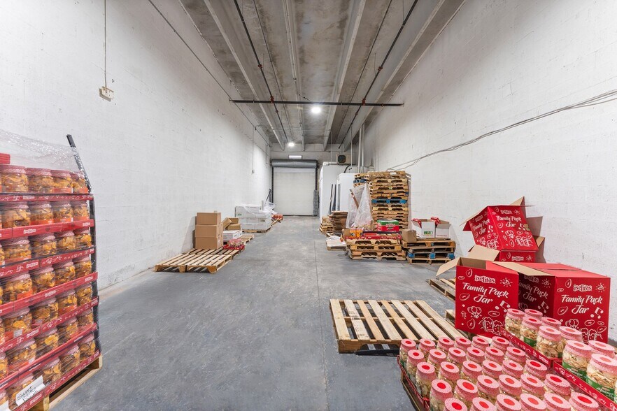 More Photos Of 13816 SW 142nd Ave, Miami Warehouse For Sale