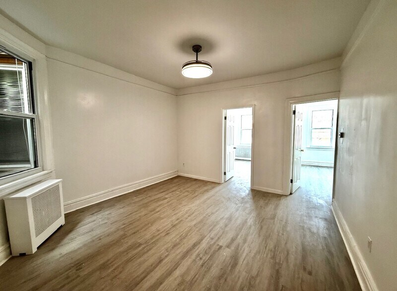 More Photos Of 872 Broadway, Bayonne Office For Sale