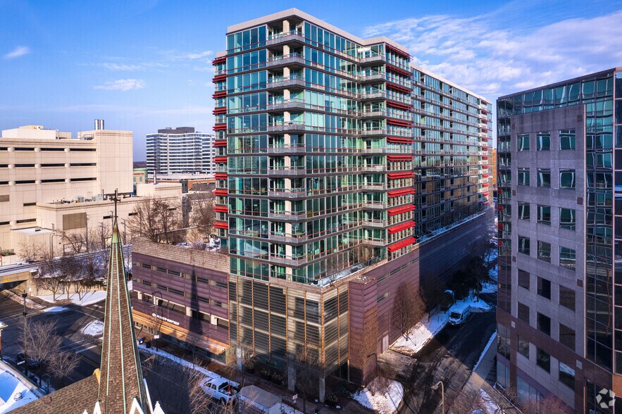 Primary Photo Of 800 Elgin Rd, Evanston Apartments For Sale