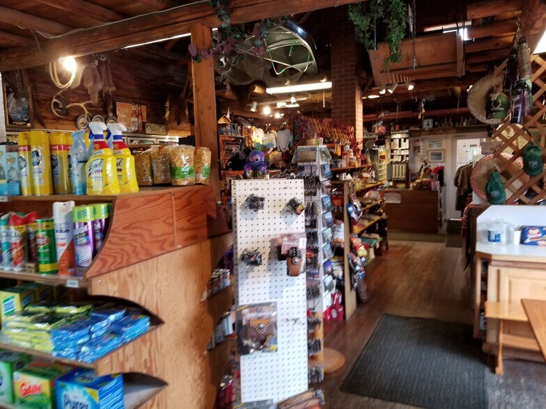 More Photos Of 22571 Highway 93, Rollins Convenience Store For Sale