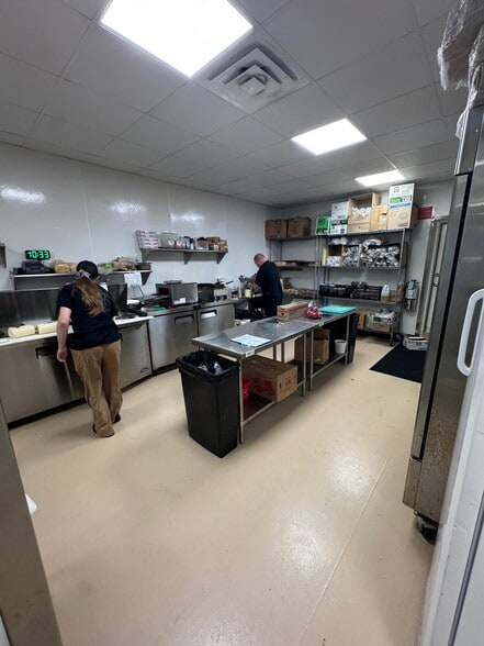 More Photos Of 13740 W State Highway 29, Liberty Hill General Retail For Lease