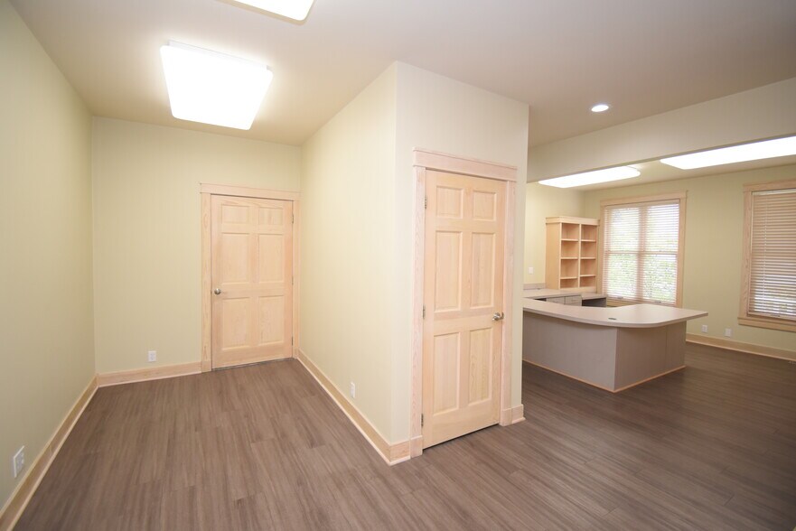 More Photos Of 312 N Water St, Owosso Loft Creative Space For Sale