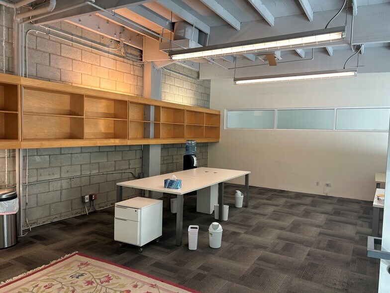 More Photos Of 4052-4058 Del Rey Ave, Marina Del Rey Loft Creative Space For Lease