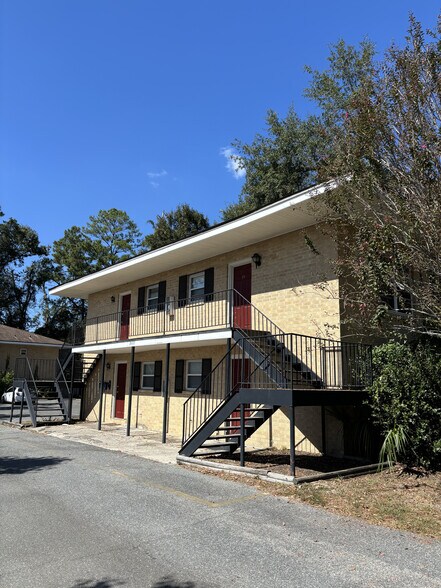 More Photos Of 2630-2670 W Pensacola St, Tallahassee Apartments For Sale
