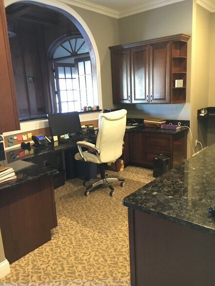 More Photos Of 11590 McKinley Hwy, Osceola Office For Lease