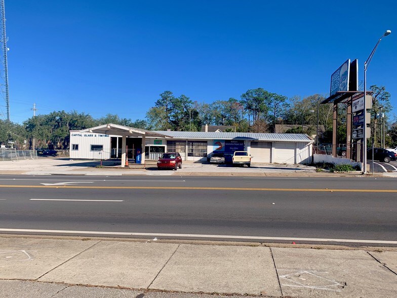 More Photos Of 1353-1355 N N Monroe, Tallahassee Auto Repair For Lease
