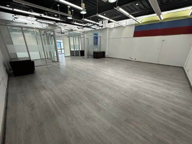 More Photos Of 13620 38th Ave, Flushing Office For Sale