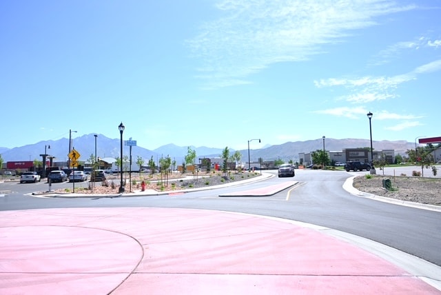 More Photos Of 13850 S Redwood Rd, Riverton Unknown For Lease