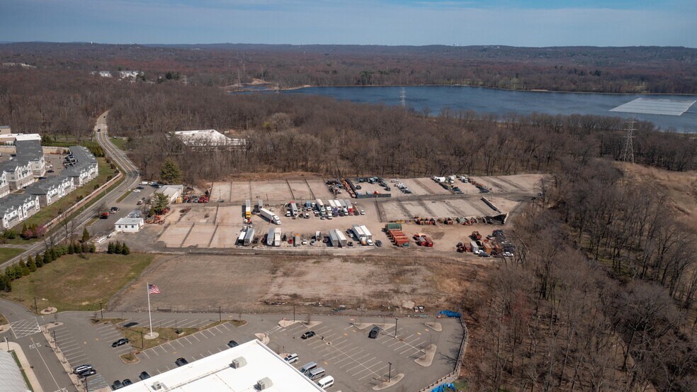 More Photos Of 80 Passaic Ave, Florham Park Land For Lease