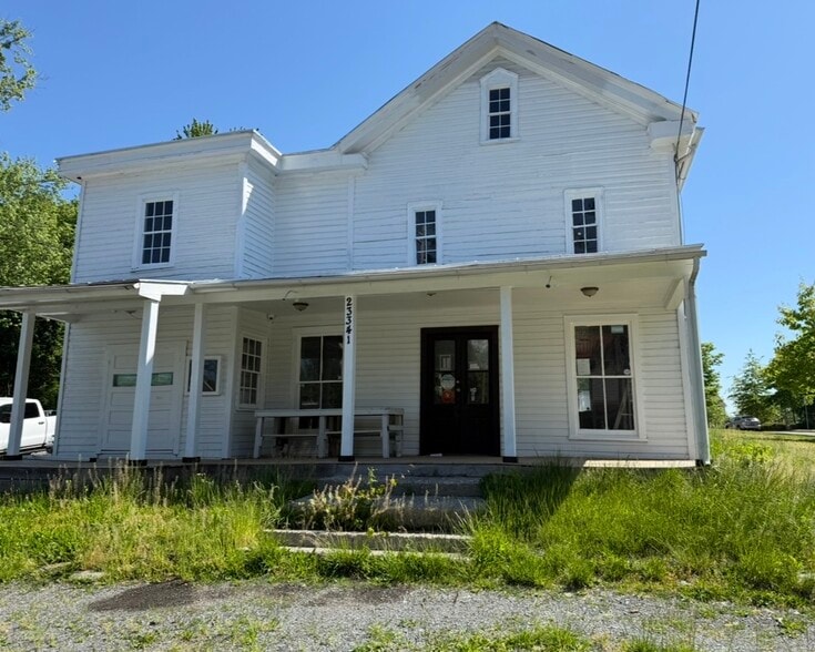 Primary Photo Of 23341 Frederick Rd, Clarksburg Freestanding For Sale