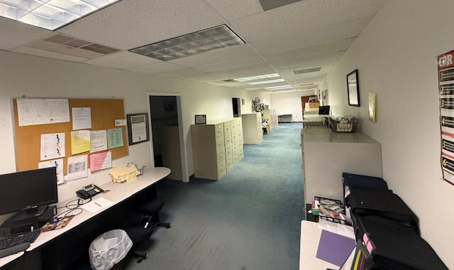 More Photos Of 1059 E Tri County Blvd, Oliver Springs Office Residential For Sale