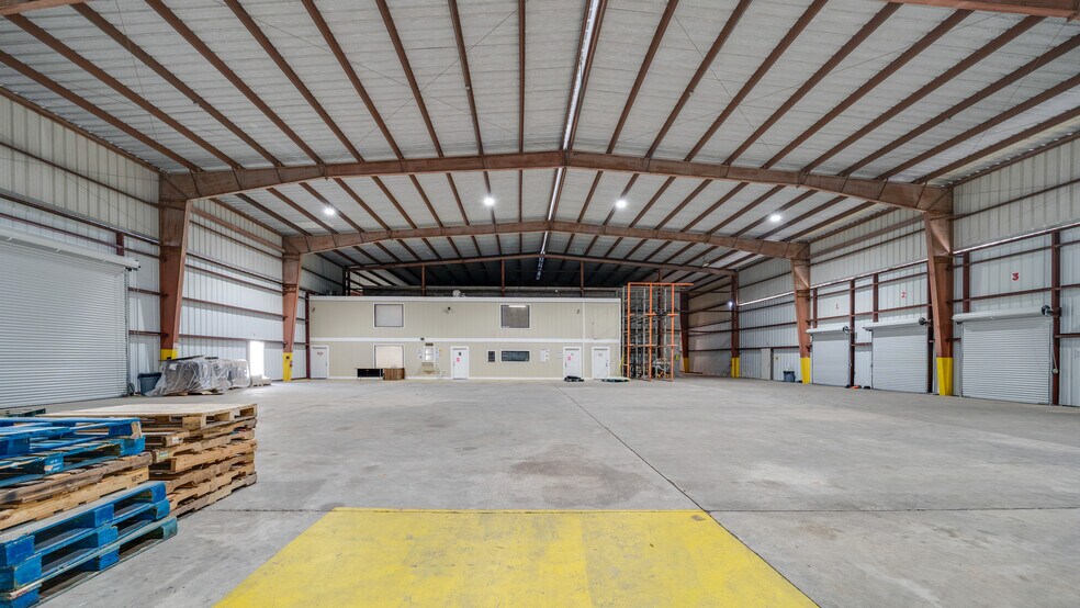 More Photos Of 2476 GA-76 Hwy, Adel Warehouse For Sale