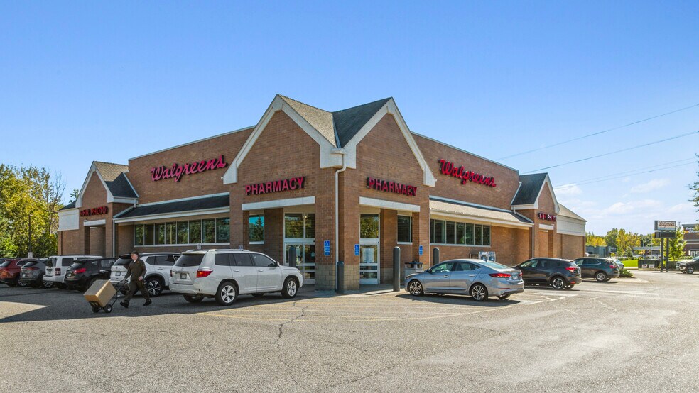 More Photos Of 16395 Wagner Way, Eden Prairie Drugstore For Sale