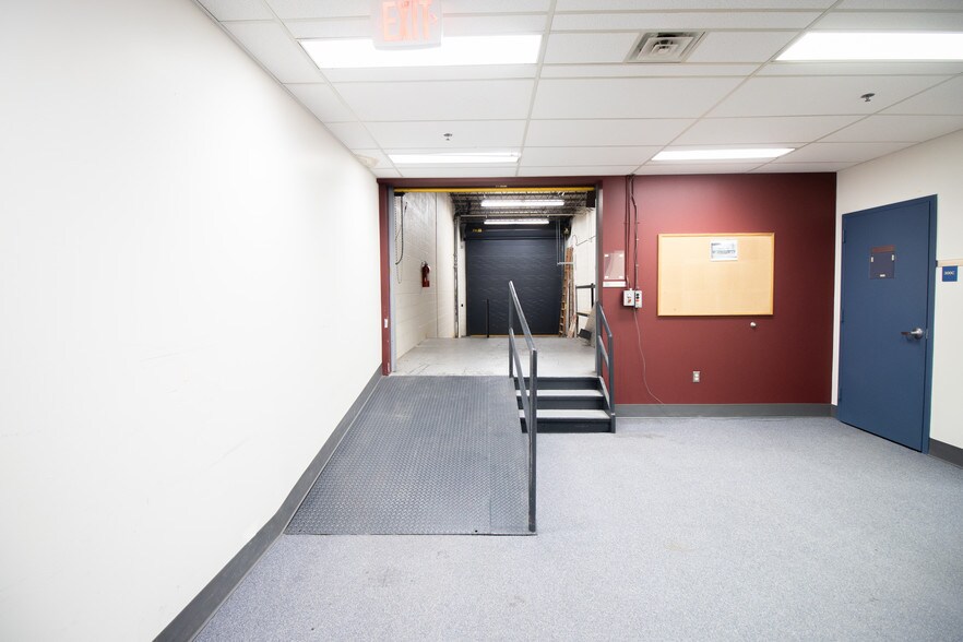 More Photos Of 347 W Main St, Clarksburg Office For Lease