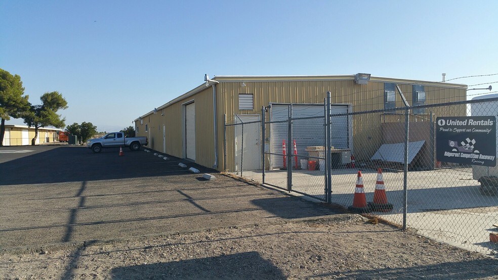 More Photos Of 735-737 W Ridgecrest Blvd, Ridgecrest Warehouse For Lease