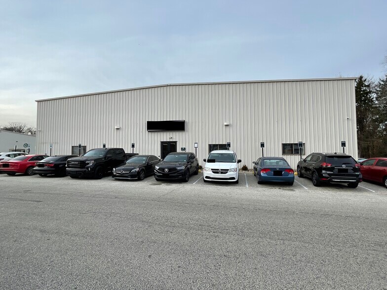 More Photos Of 511 Black Horse Pike, Turnersville Warehouse For Lease