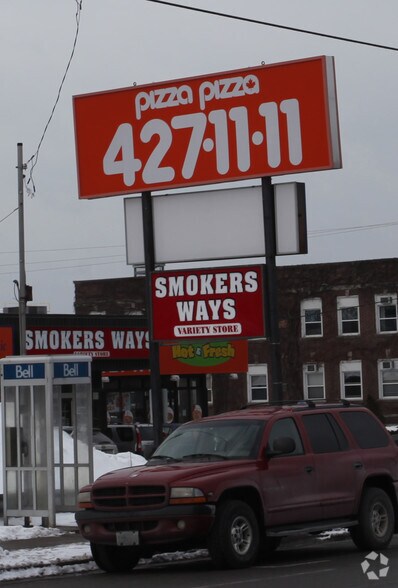 More Photos Of 129 King St E, Oshawa General Retail For Lease