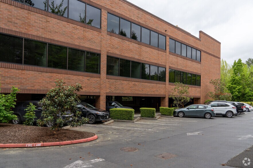 More Photos Of 625 4th Ave, Kirkland Office For Lease