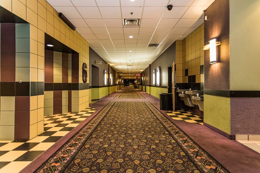 More Photos Of 951 B E Lewis And Clark Pky, Clarksville Movie Theatre For Sale