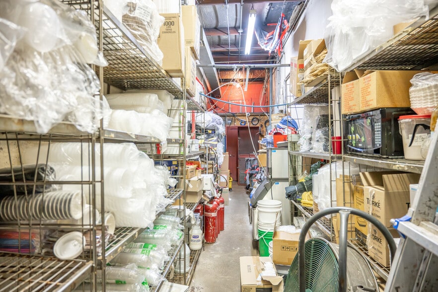 More Photos Of 532 Gateway Ave, Mauston Restaurant For Sale