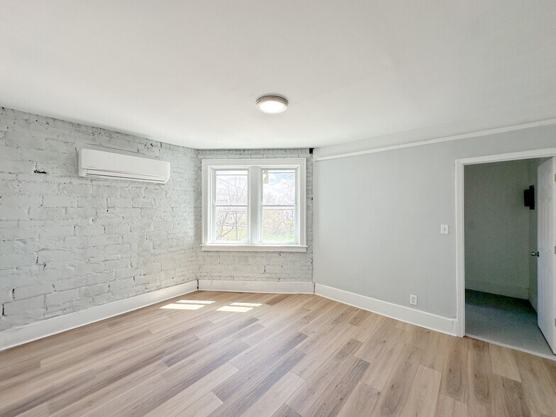 More Photos Of 3737 Scovel Pl, Detroit Apartments For Sale