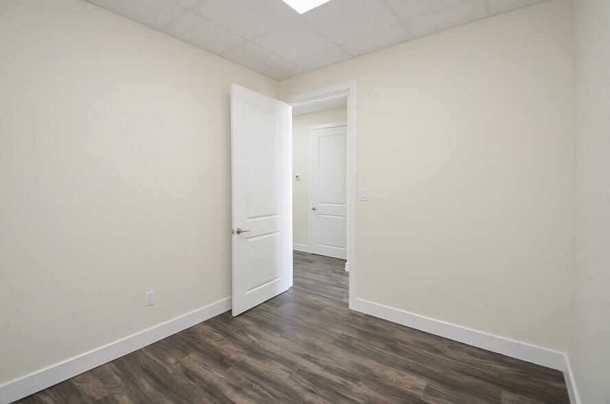 More Photos Of 3107 Elrod Rd, Katy Unknown For Lease