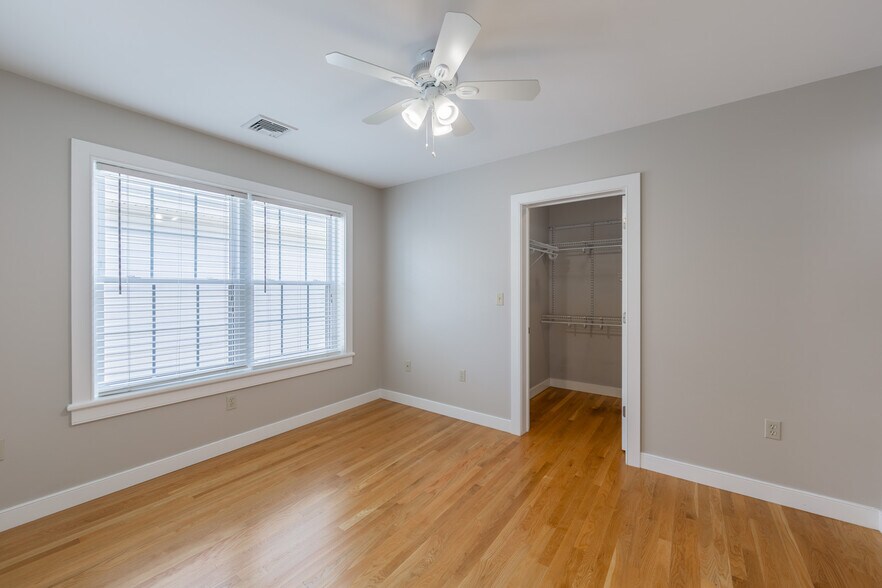 More Photos Of 123 Garrett Ave, Bryn Mawr Apartments For Sale