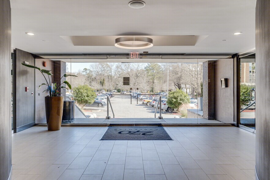 More Photos Of 270 Carpenter Dr NE, Sandy Springs Office For Lease