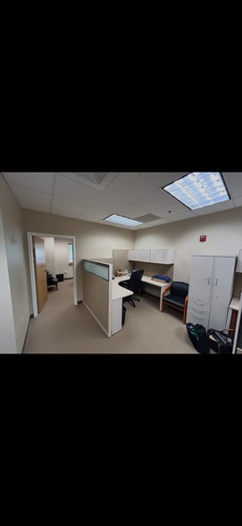 More Photos Of 91 Cedar St, Milford Research And Development For Lease