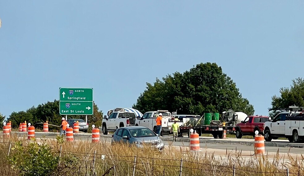 More Photos Of US RTE 55 and State Route 143, Edwardsville Land For Sale