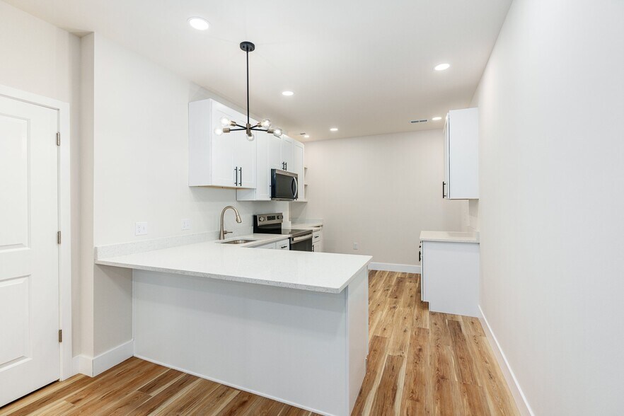 More Photos Of 151 York St, Pottstown Apartments For Sale