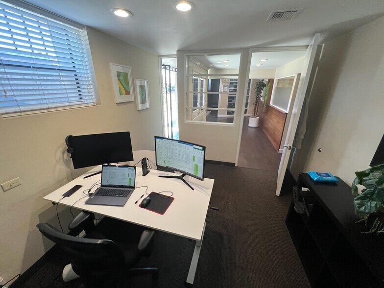More Photos Of 800 W Ivy St, San Diego Office For Lease