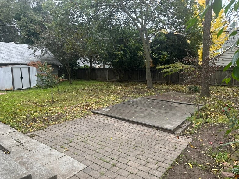 More Photos Of 150 W Stadium Dr, Stockton Apartments For Sale