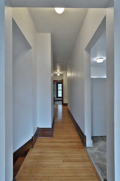 More Photos Of 51 Clark Pl, Columbus Multifamily For Sale