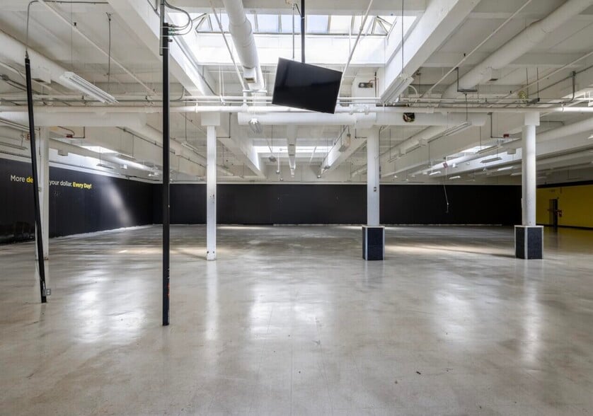 More Photos Of , Trenton General Retail For Sale