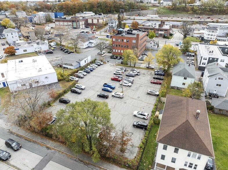 More Photos Of 333 Shrewsbury St, Worcester Warehouse For Lease