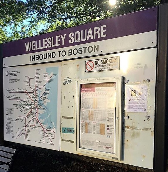 More Photos Of 555 Washington St, Wellesley Storefront Retail Office For Lease