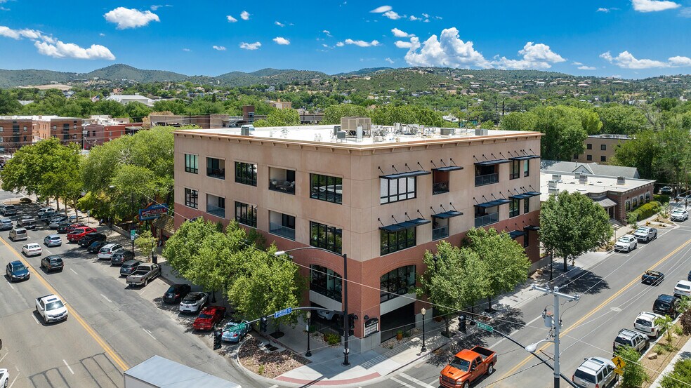 More Photos Of 325 W Gurley St, Prescott Office Residential For Lease