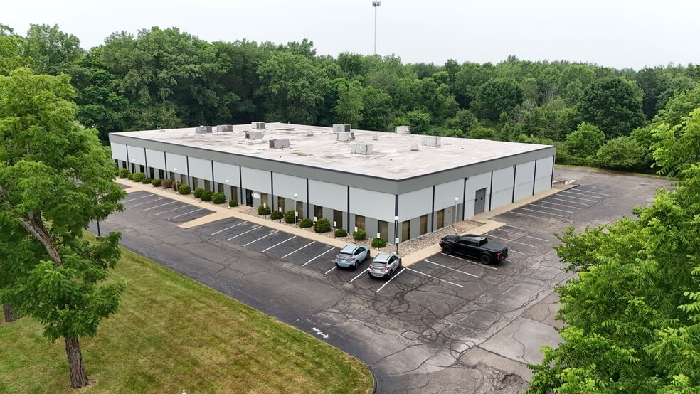 Primary Photo Of 5282 Hudson Dr, Hudson Warehouse For Lease