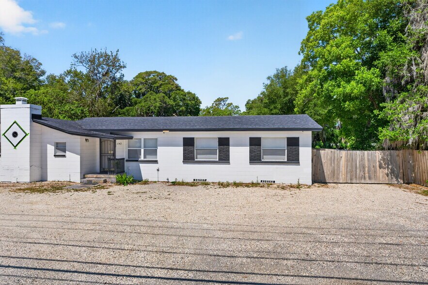 Primary Photo Of 1142 Saint Johns Bluff Rd N, Jacksonville Apartments For Lease