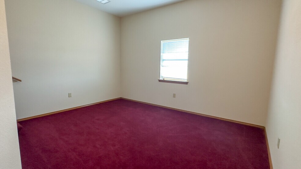 More Photos Of 907 N Oklahoma St, Tryon Religious Facility For Sale