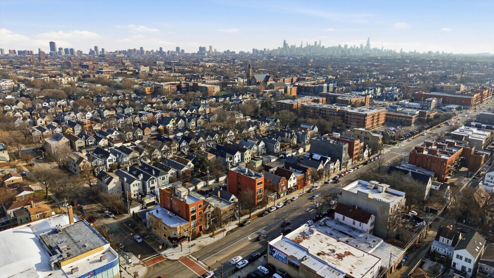 More Photos Of 4140 N Western Ave, Chicago Multifamily For Sale