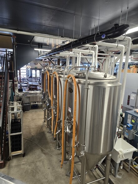 More Photos Of 2302 S Fawcett Ave, Tacoma Restaurant For Sale